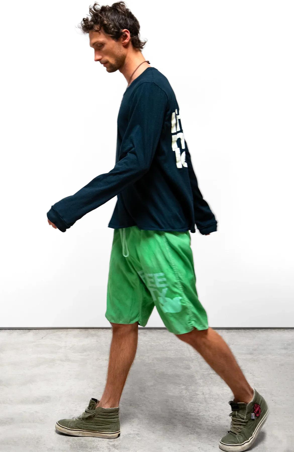FREECITY MATTE/SATIN BACK/POCKET SHORT-GRASSHOPPER POWDER - Image 3